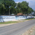 Seguindo pela estrada, alguns pontos de interesse