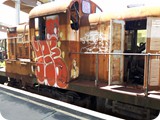 Locomotiva RS-3, pichada e depredada