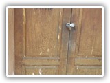Porta depredada